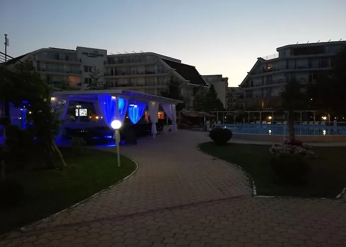 Billy's Two- Bed For Rent At Sunny