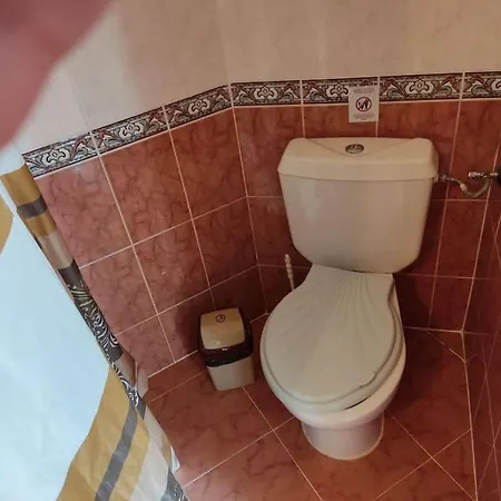 Billy's Two- Bed For Rent At Sunny Apartamento *