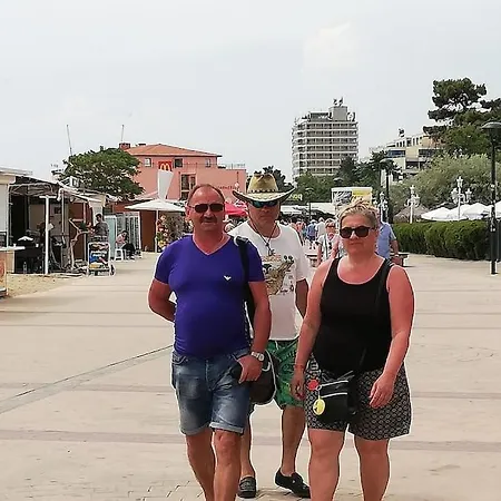 Billy's Two- Bed For Rent At Sunny Apartamento *