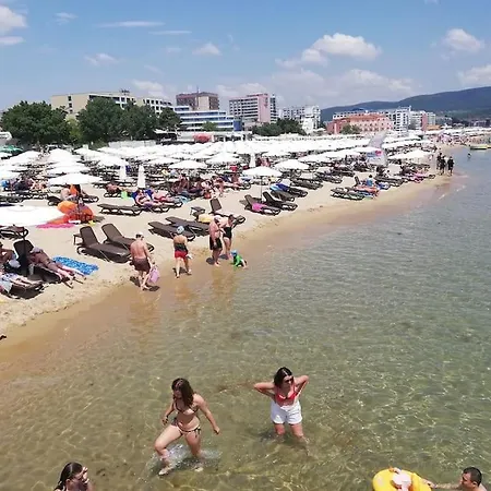 Billy's Two- Bed For Rent At Sunny Sunny Beach