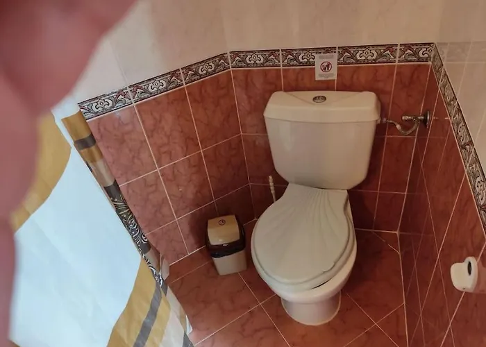 Billy's Two- Bed For Rent At Sunny Apartman *