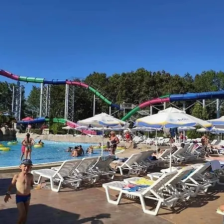 Billy's Two- Bed For Rent At Sunny