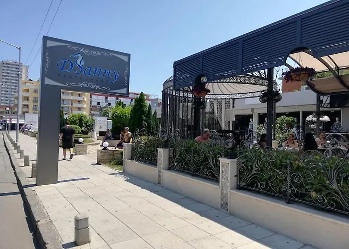 Апартамент Billy's Two- Bed For Rent At Sunny *