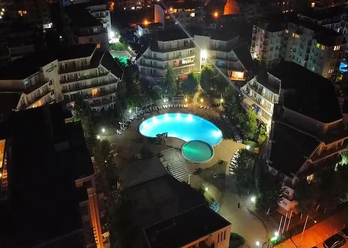 Billy's Two- Bed For Rent At Sunny